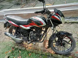 Bajaj Discover 125 . 2021