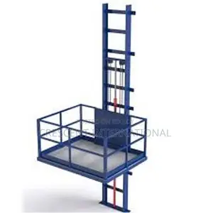 Industrial Cargo lift