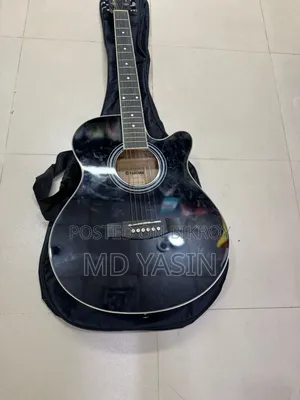 Guitar Yamaha