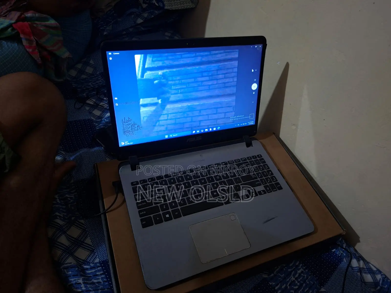 Asus Vivobook