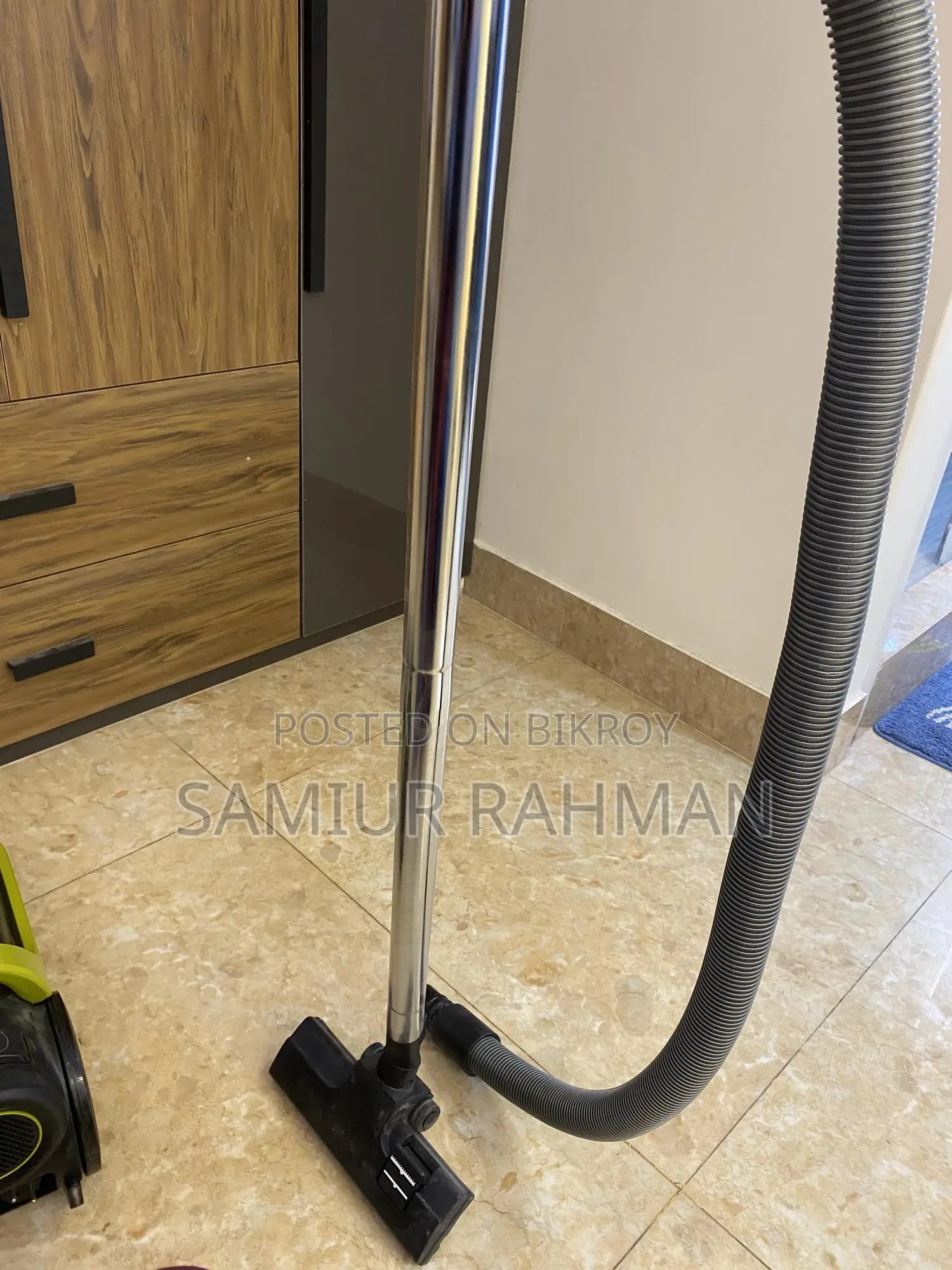 Vacuum Cleaner