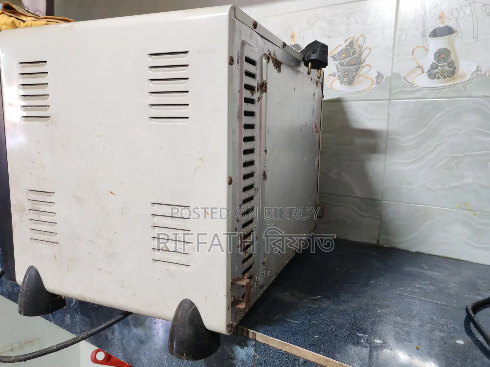 Miyako Electric Oven - 27ltr 1600w
