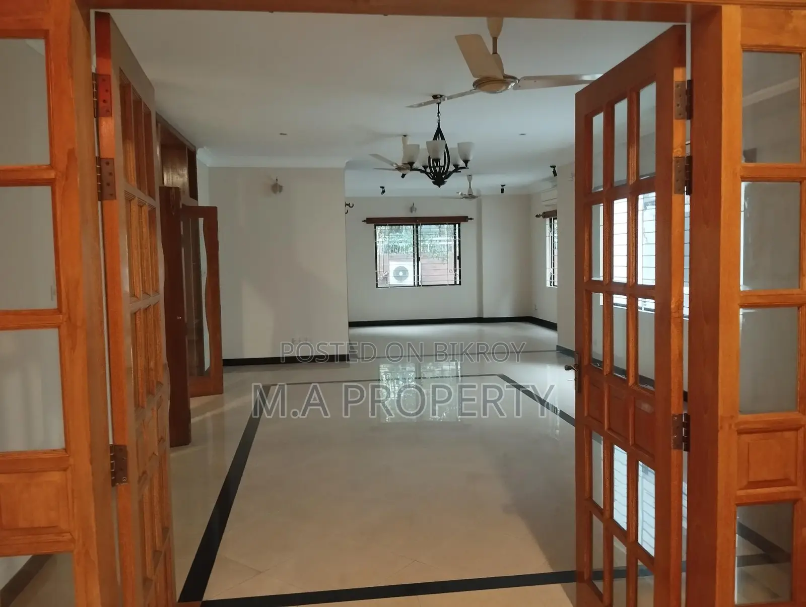 3700 SFT EXCELLENT SEMI-FURNISHED FLAT FOR RENT IN GULSHAN NORTH