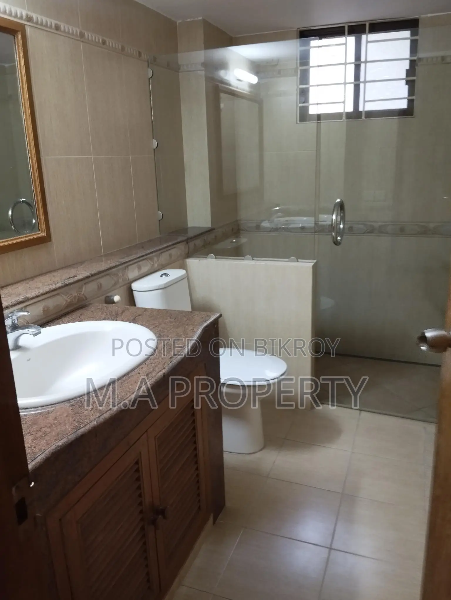 3700 SFT EXCELLENT SEMI-FURNISHED FLAT FOR RENT IN GULSHAN NORTH