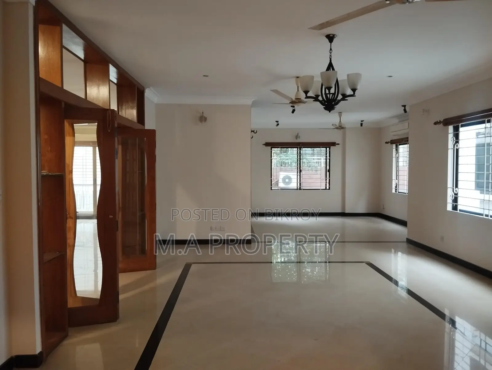 3700 SFT EXCELLENT SEMI-FURNISHED FLAT FOR RENT IN GULSHAN NORTH