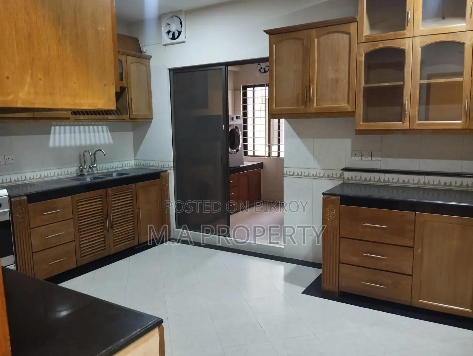 3700 SFT EXCELLENT SEMI-FURNISHED FLAT FOR RENT IN GULSHAN NORTH