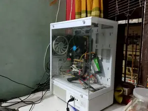 ডেস্কটপ কম্পিউটার বিক্রির জন্য