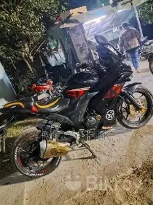 Suzuki Gixxer SF 2016