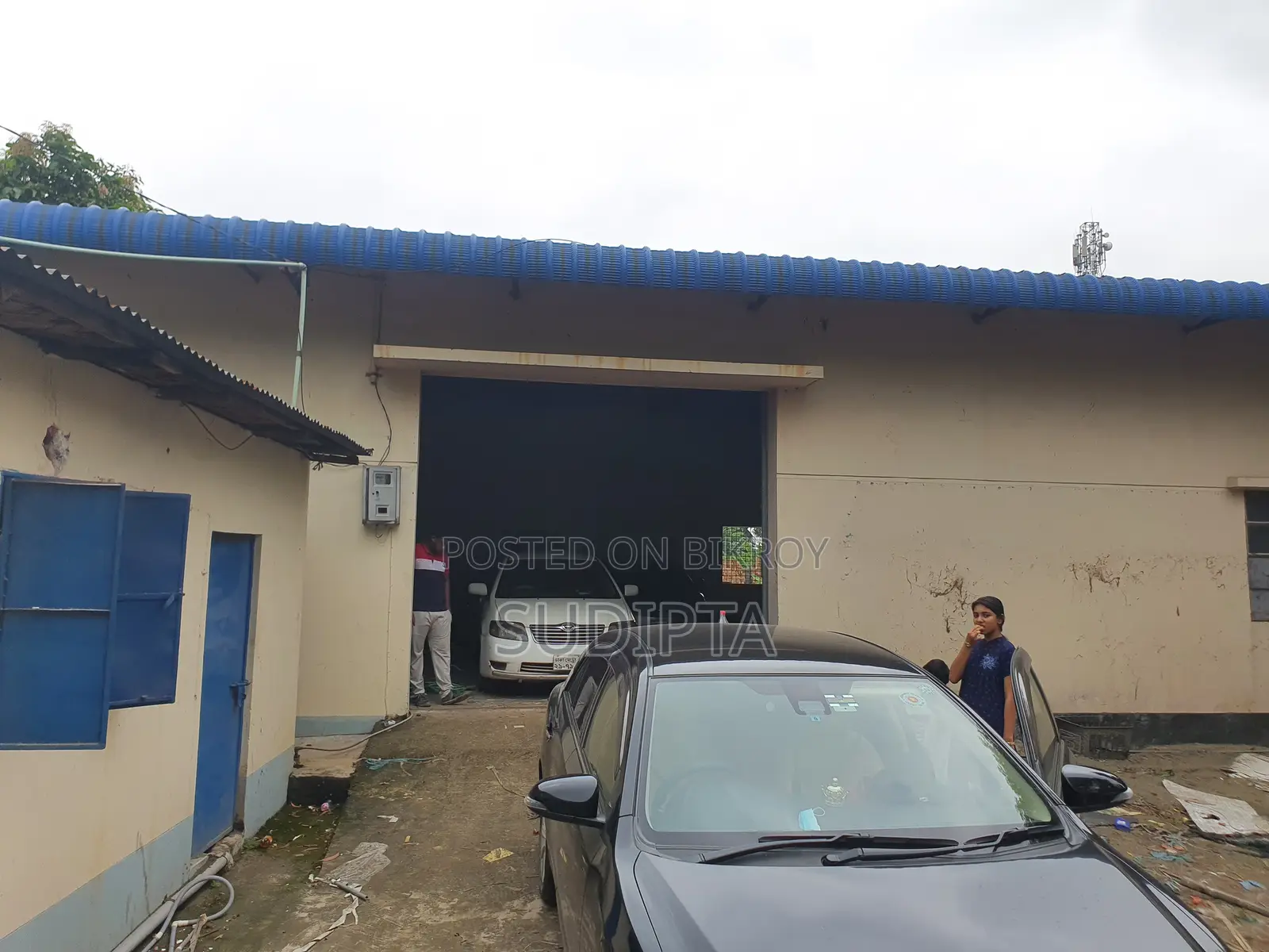 4300 SQFT Warehouse for Rent Near Uttara.