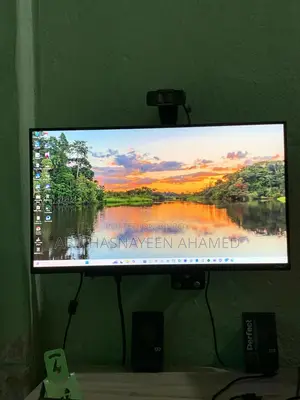 Desktop Computer Asus 8GB AMD Ryzen 5 SSD 256GB