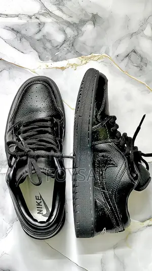 Original Nike Air Jordan Sneakers
