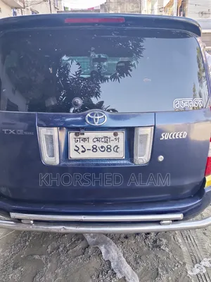 Toyota Succeed 2004 Blue