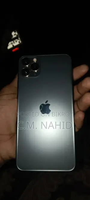 অ্যাপল আইফোন ১১ প্রো ম্যাক্স ৬৪ জিবি ব্ল্যাক