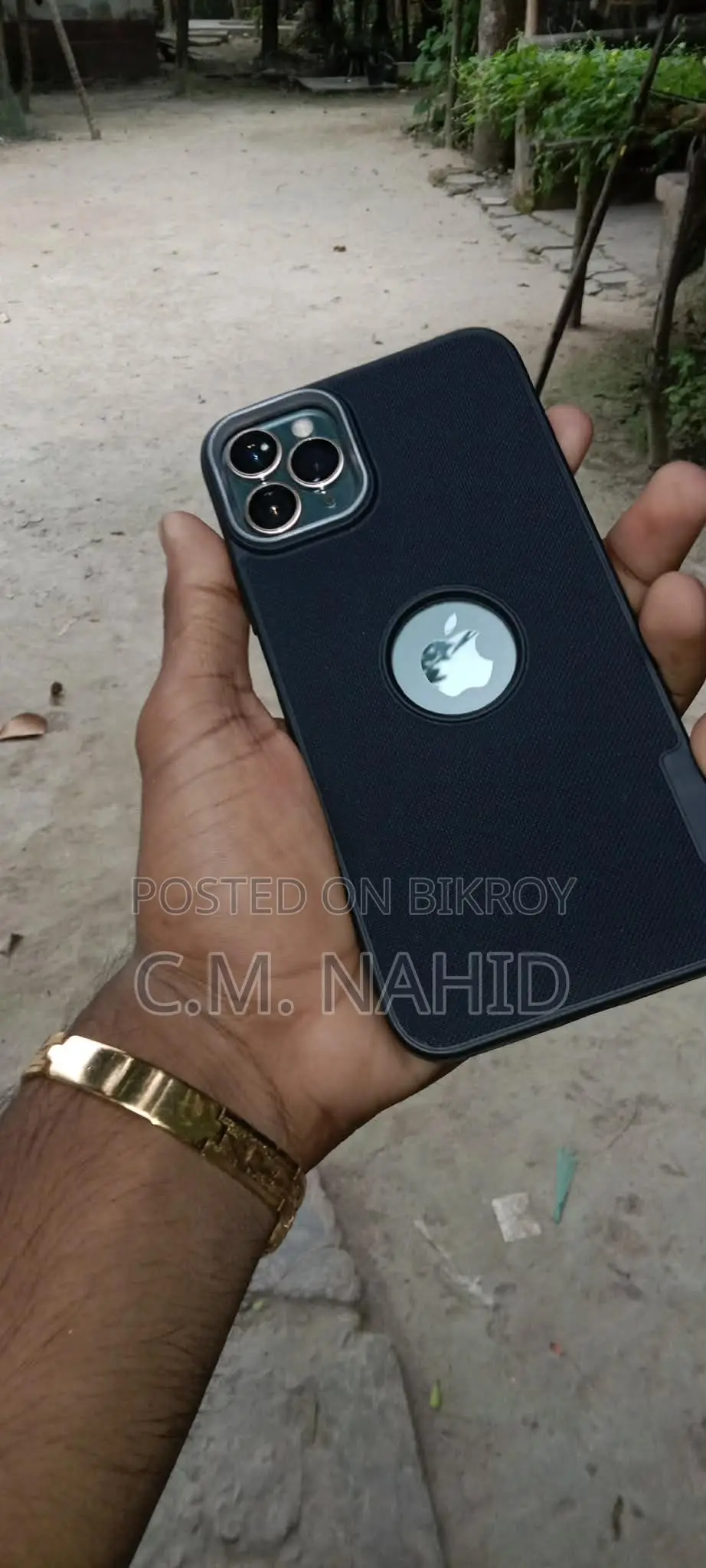 অ্যাপল আইফোন ১১ প্রো ম্যাক্স ৬৪ জিবি ব্ল্যাক