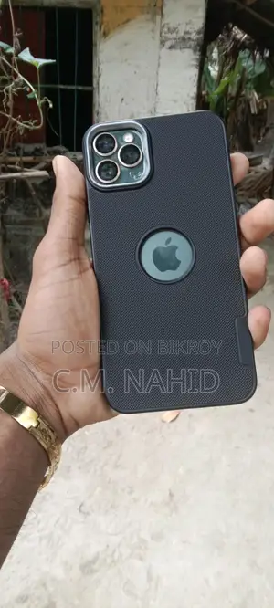 অ্যাপল আইফোন ১১ প্রো ম্যাক্স ৬৪ জিবি ব্ল্যাক