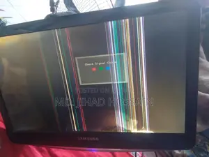ASUS H81M Plus Motherboard ; Samsung Monitor