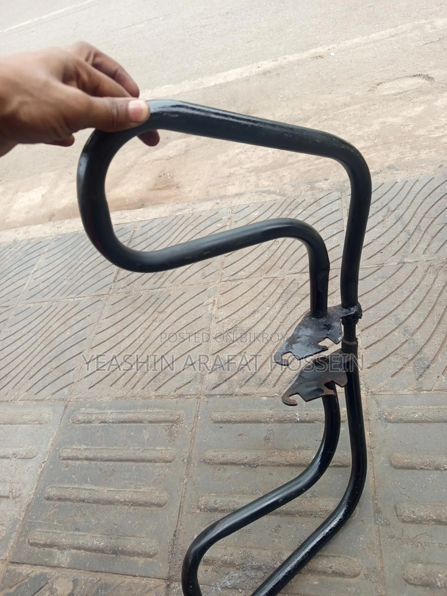 বাইকের অরিজিনাল বাম্পার বিক্রি করব।