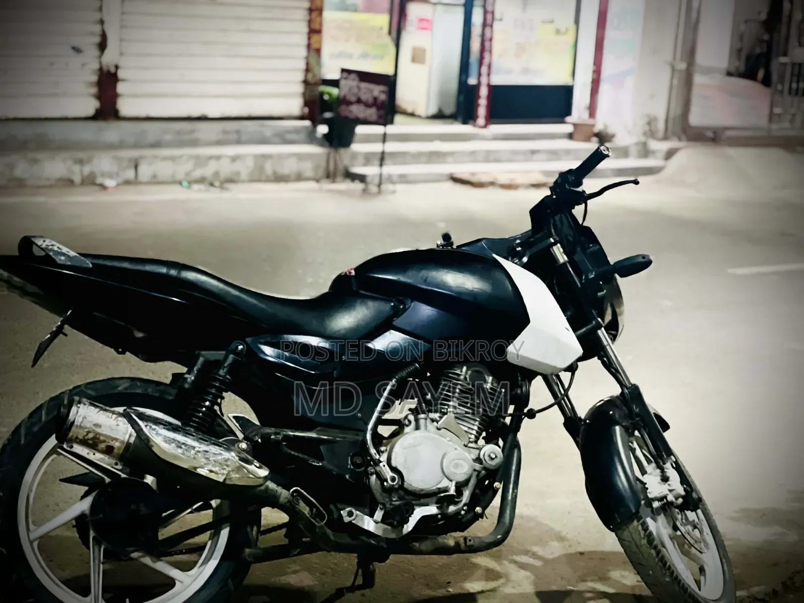 বাজাজ পালসার ১৫০ ২০১০ ব্ল্যাক