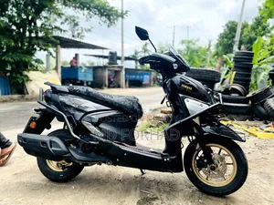 Yamaha 2023 Black