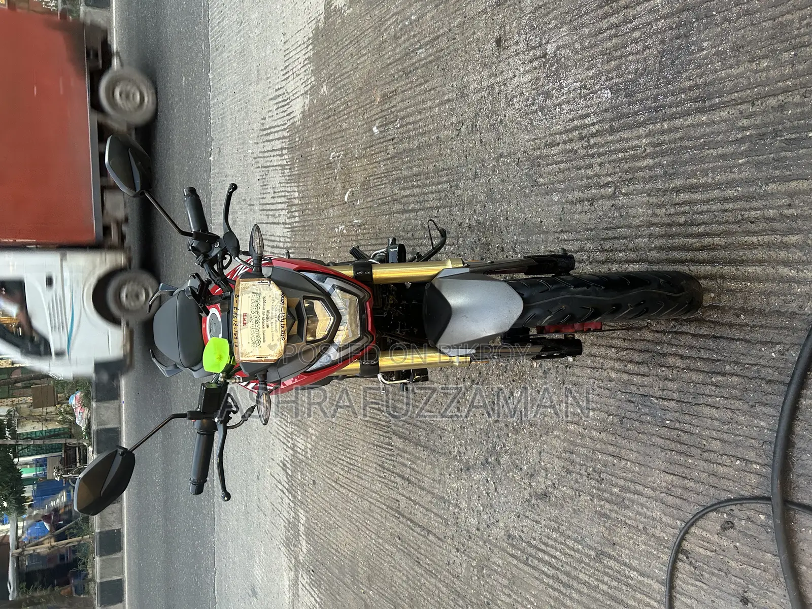 Runner Bolt 165R 2024 Red