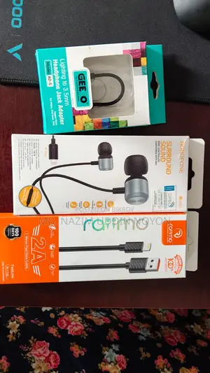Lightning Earphone Cable