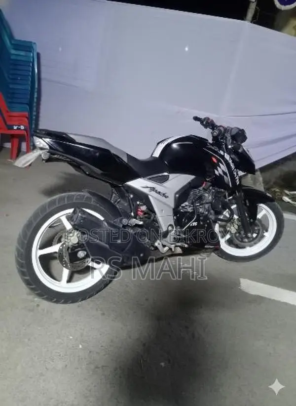 TVS Apache RTR 160 2022