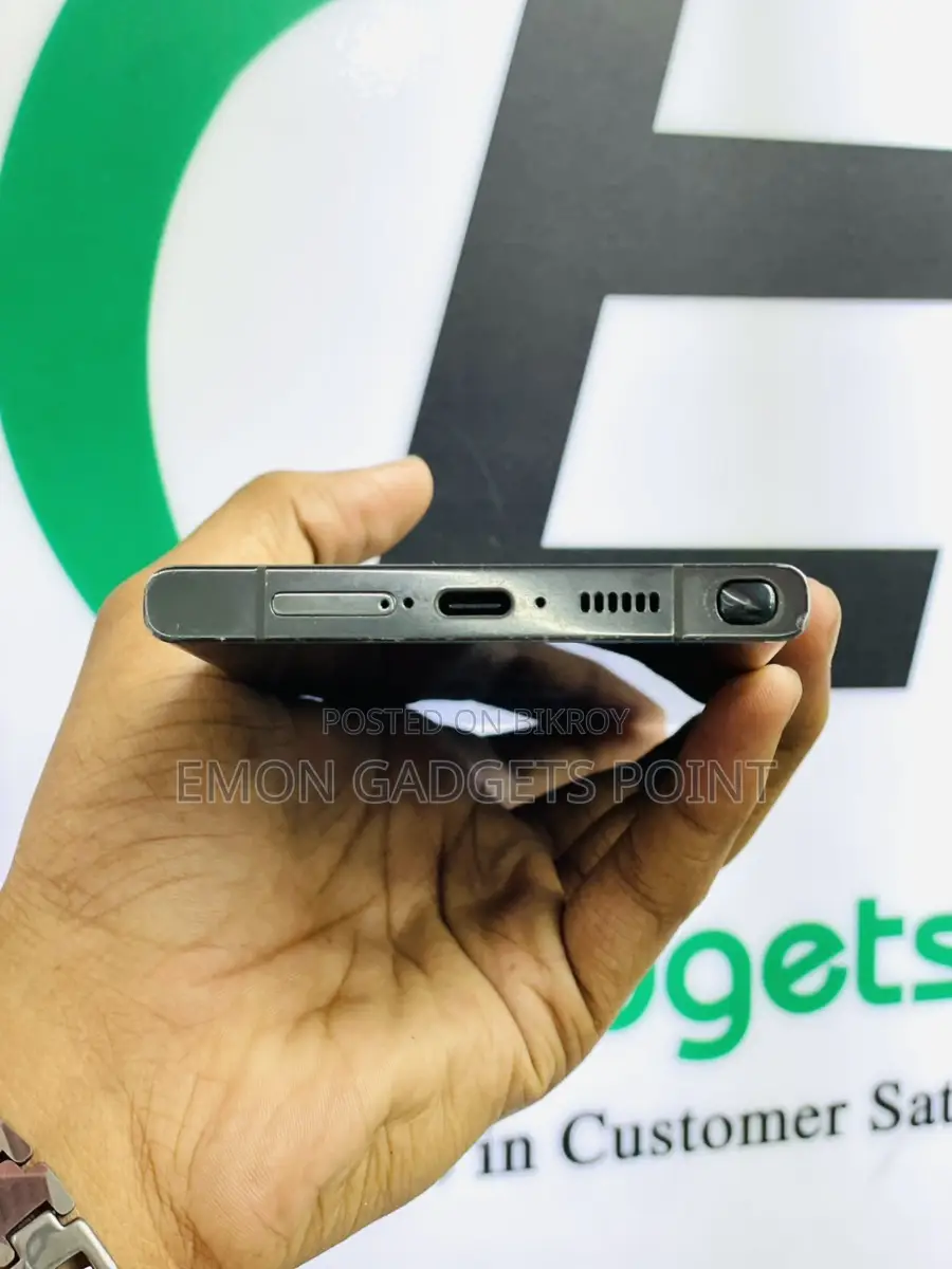 Samsung Galaxy S23 Ultra 12/256 (Used)