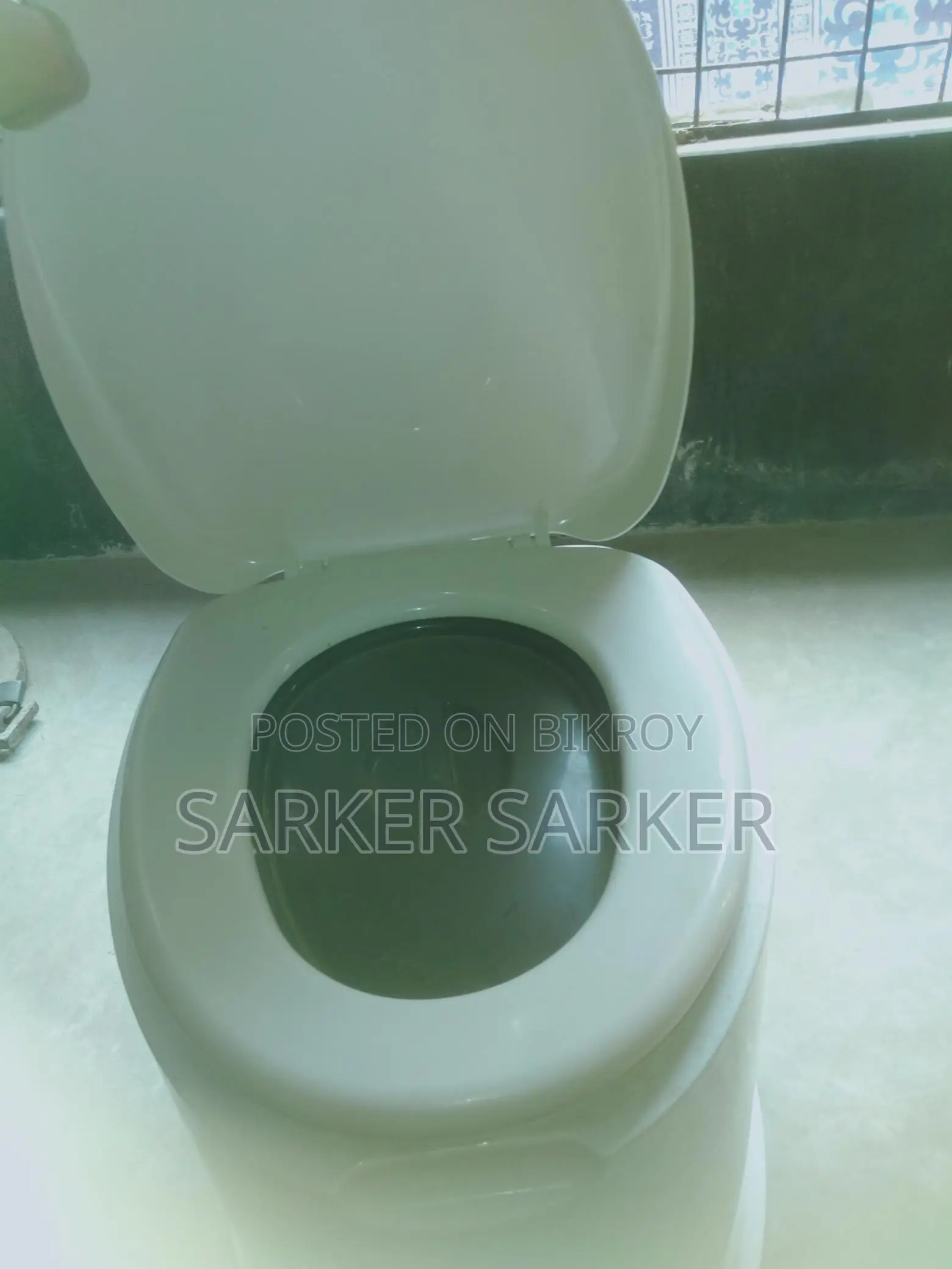 Commode