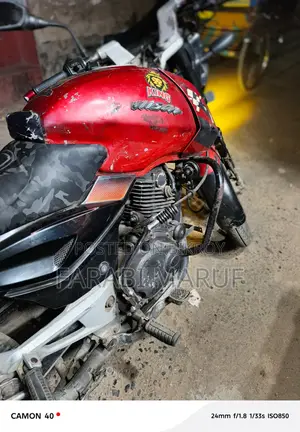 Bajaj Pulsar 150 . 2010