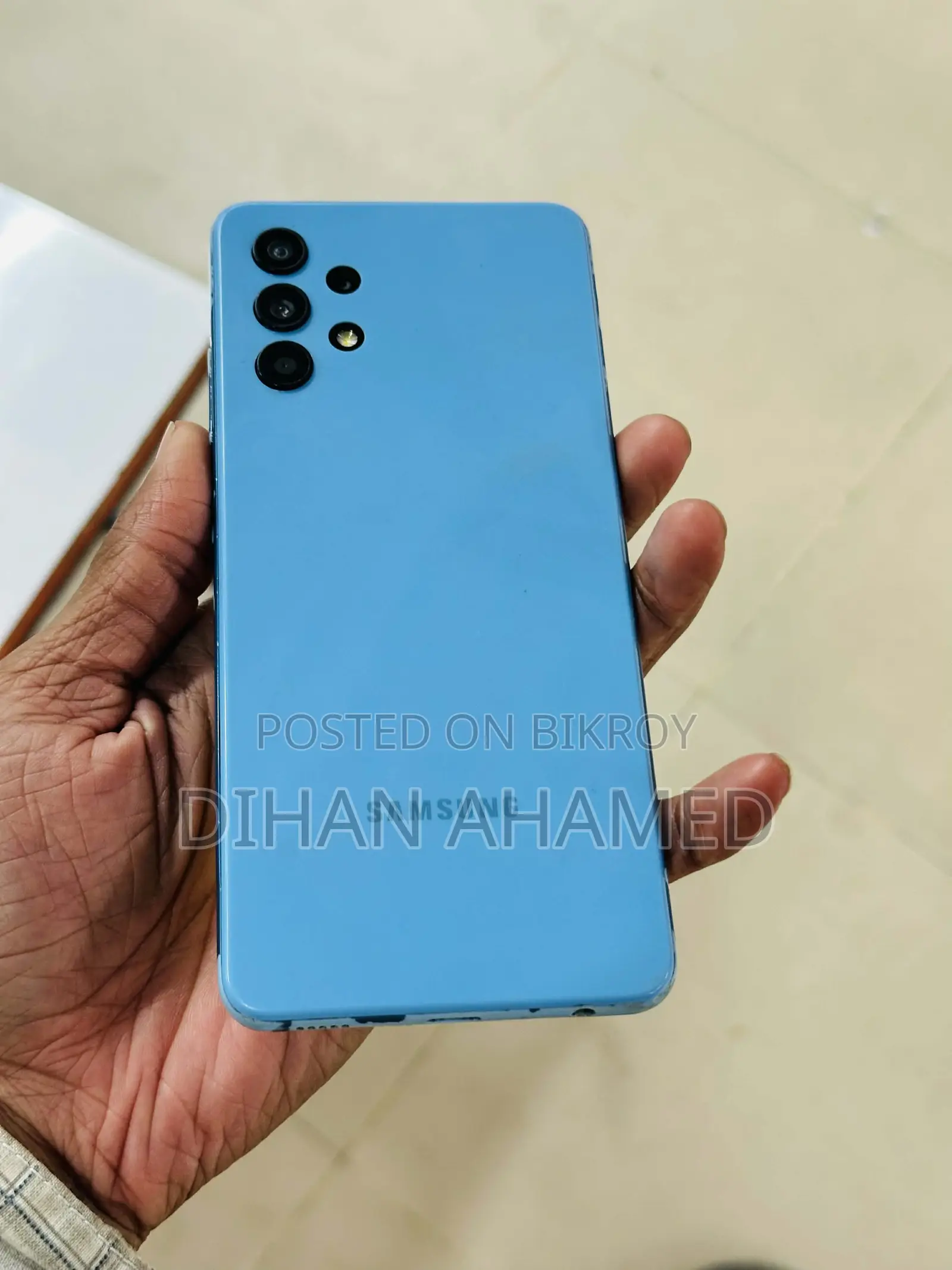 স্যামসাং গ্যালাক্সি এ৩২ ফুল বক্স চার্জার (ব্যবহৃত)