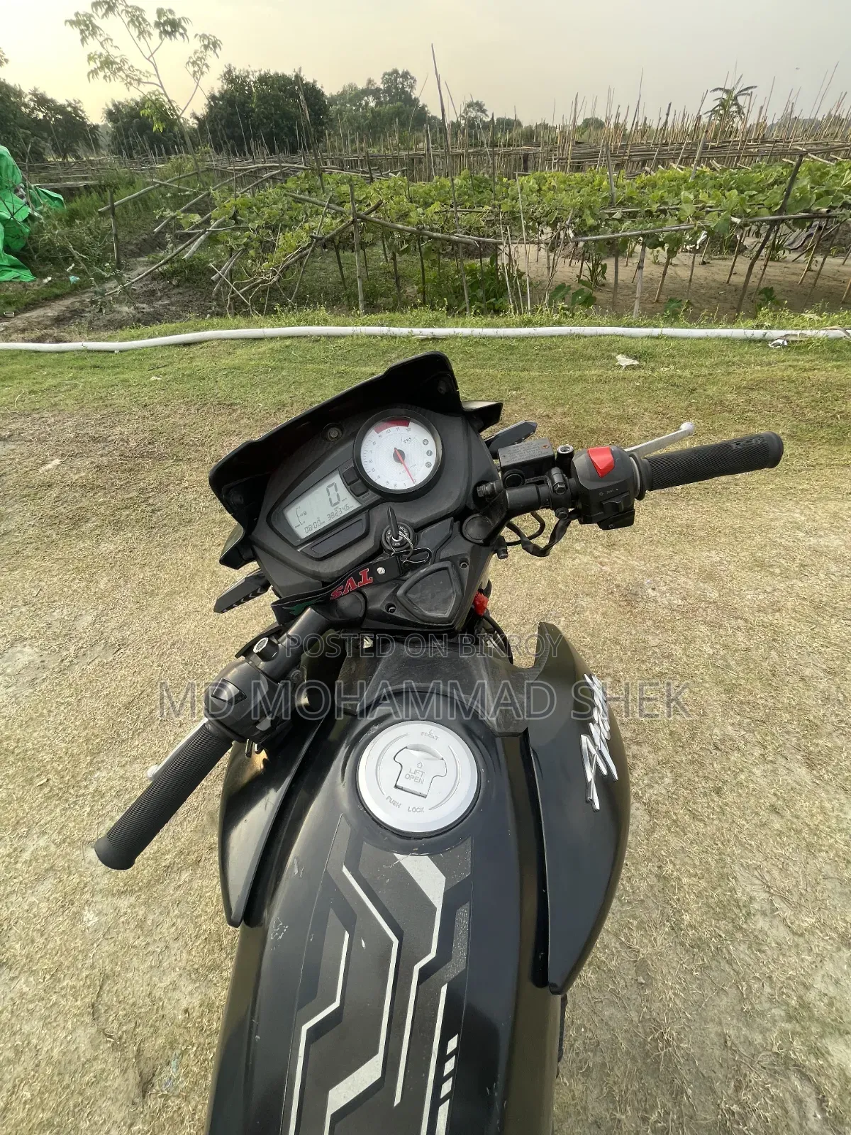 TVS Apache RTR 160 2V 2018 Black
