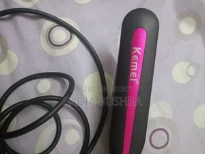 Kemei KM 328 Professional Hair Straightener