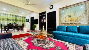 বসুন্ধরার ফ্লোরা ভিস্তায় ৩ বেডরুমের অ্যাপার্টমেন্ট বিক্রয় হবে