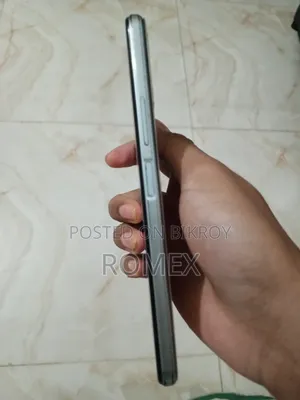 Vivo Y21 64 GB White