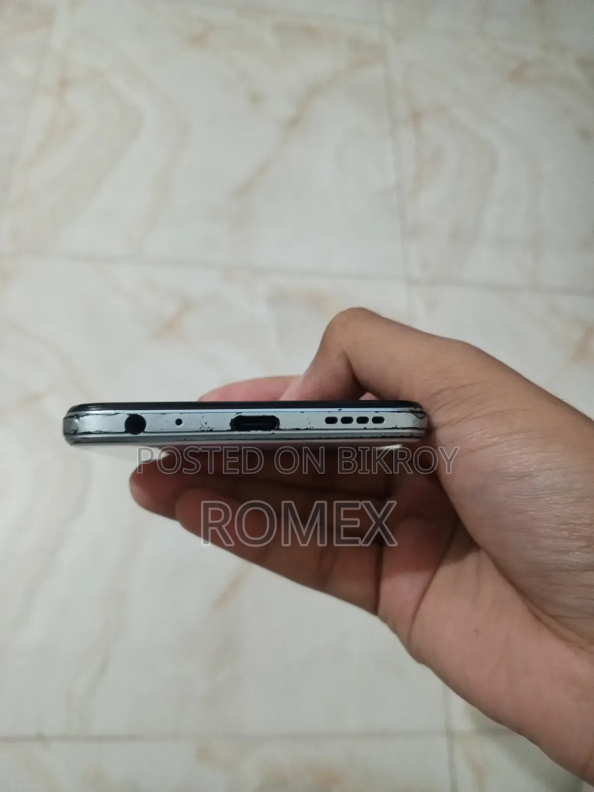 Vivo Y21 64 GB White
