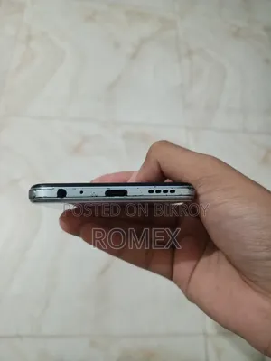 Vivo Y21 64 GB White