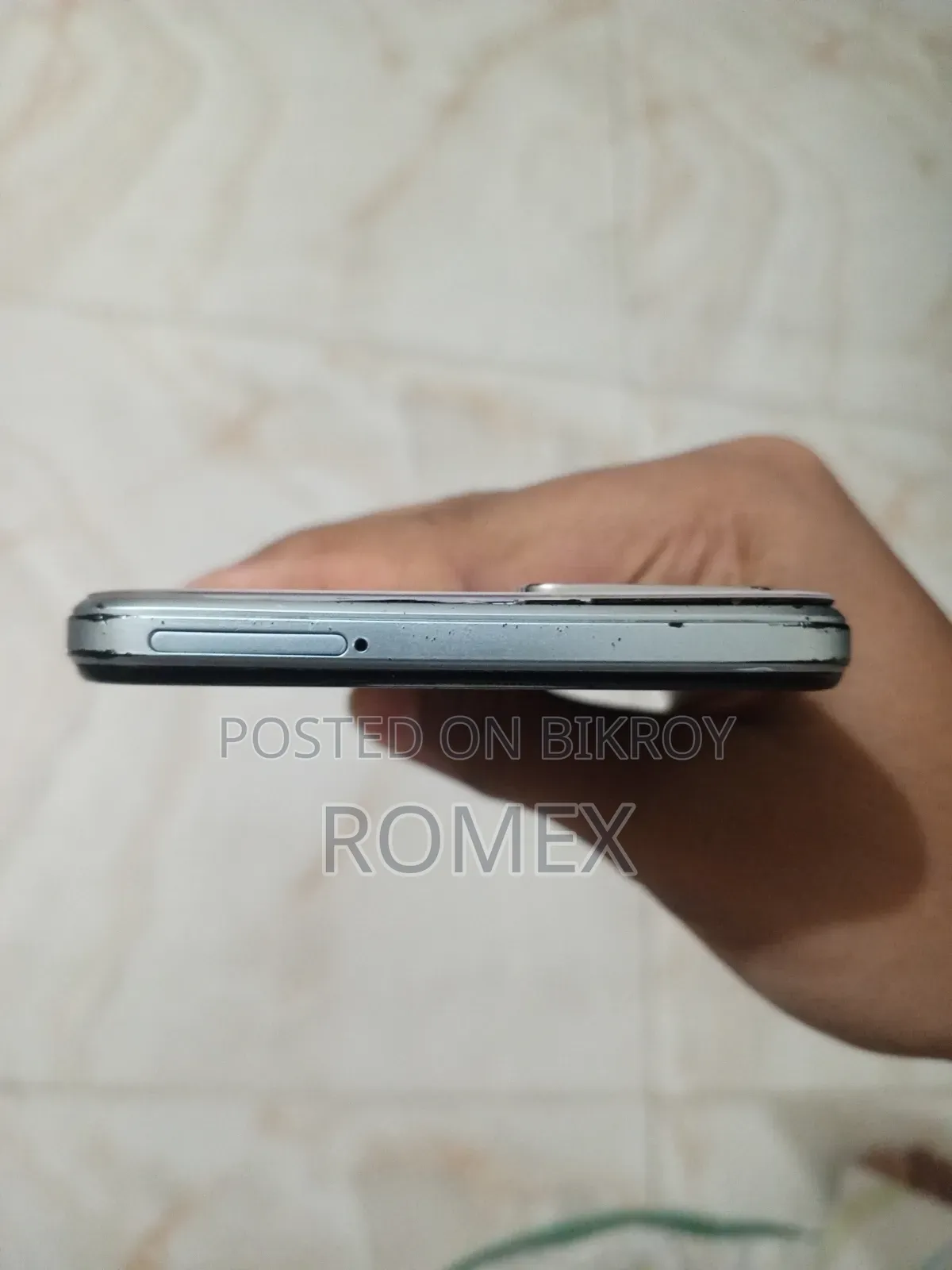 Vivo Y21 64 GB White