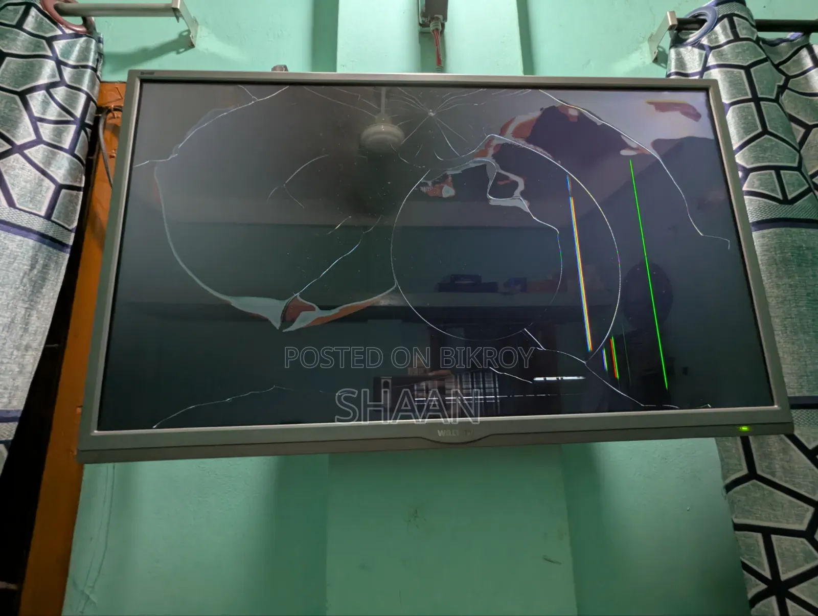 Walton 32" Android Smart TV