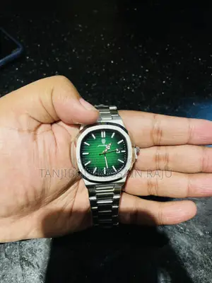 Poedagar Watch