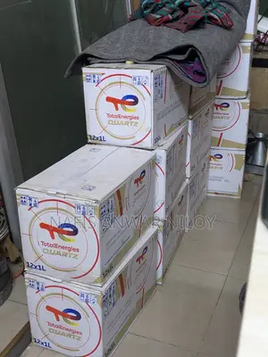 Total Quartz Engine Oil