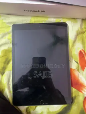 Apple iPad 10.2 (2021) 64 GB Silver
