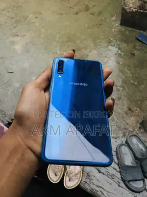 Samsung Galaxy A71 128 GB Blue