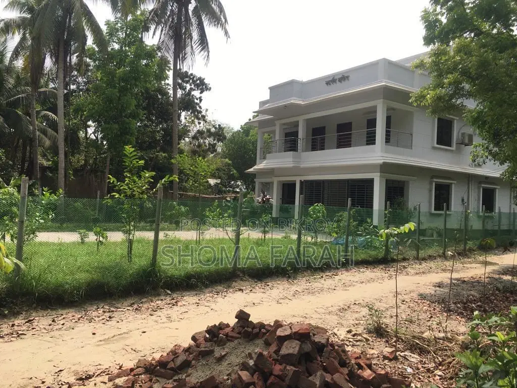 5bdrm Duplex in Colonel House, Madaripur for sale