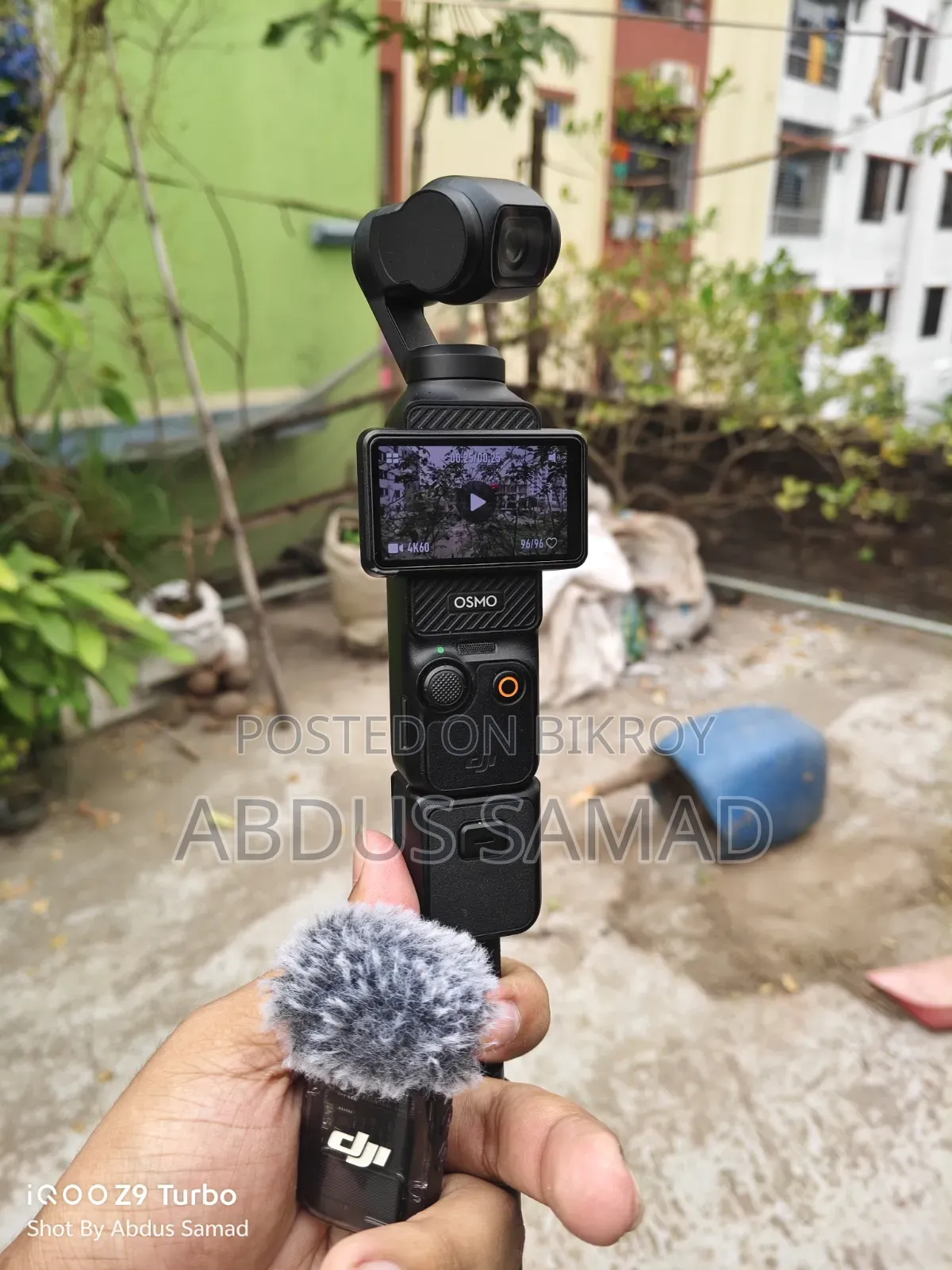 Dji Osmo Pocket 3 Creator Combo ( Used )