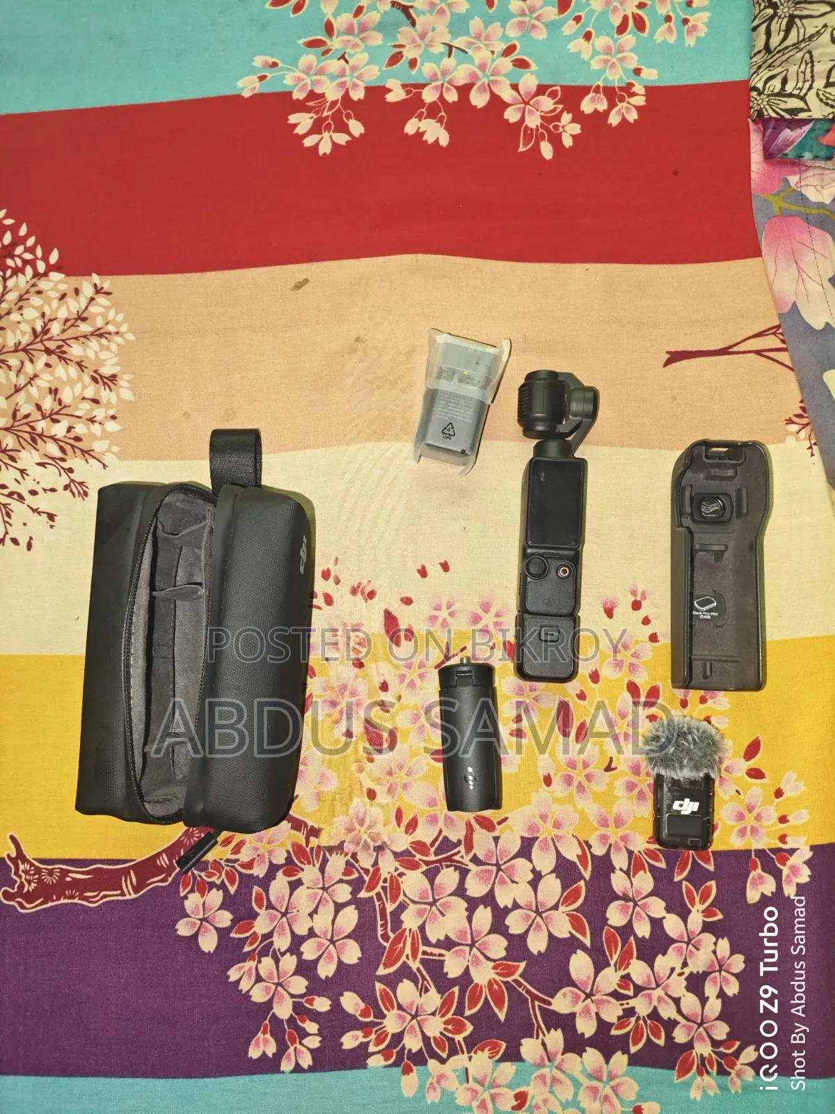 Dji Osmo Pocket 3 Creator Combo ( Used )
