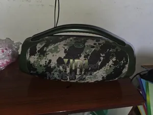 JBL Boombox 3