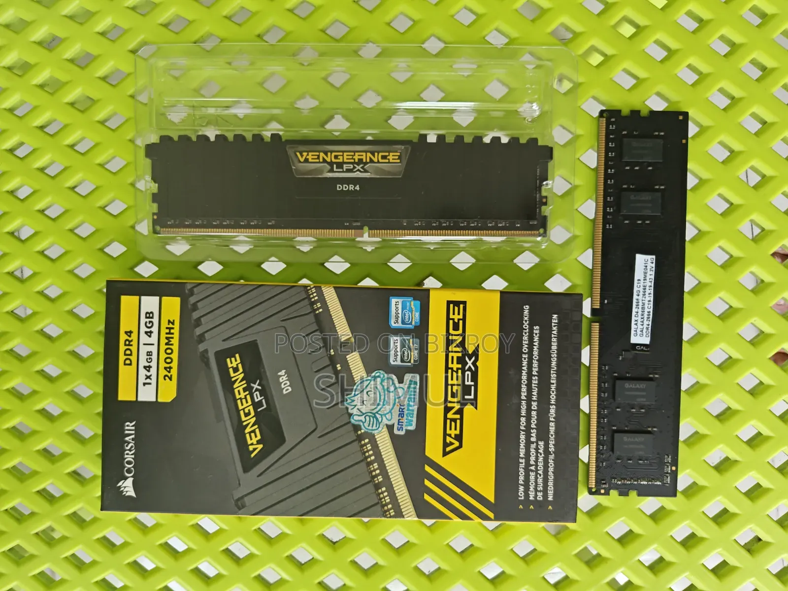 DDR4 RAM 4 + 4 GB Fresh