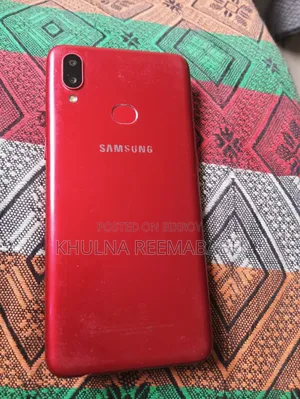 Samsung A10 32 GB Red