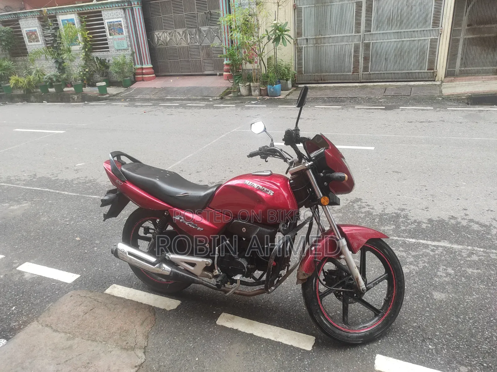 Runner Bullet 100 2019 Red