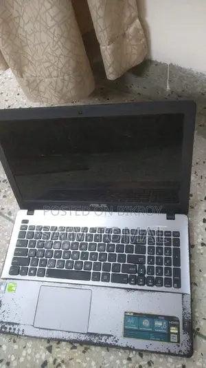 Laptop Asus X550LAV 4GB Intel Core I3 HDD 1T